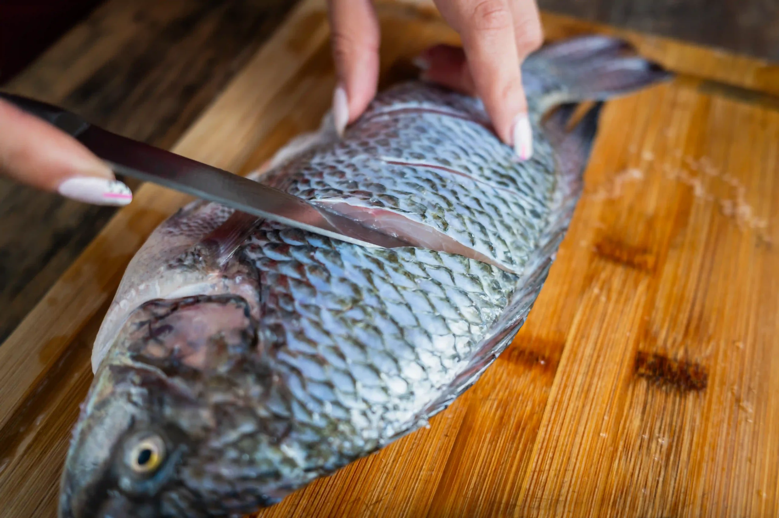 How to Clean a Fish